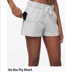 Lululemon On The Fly Shorts Size 4